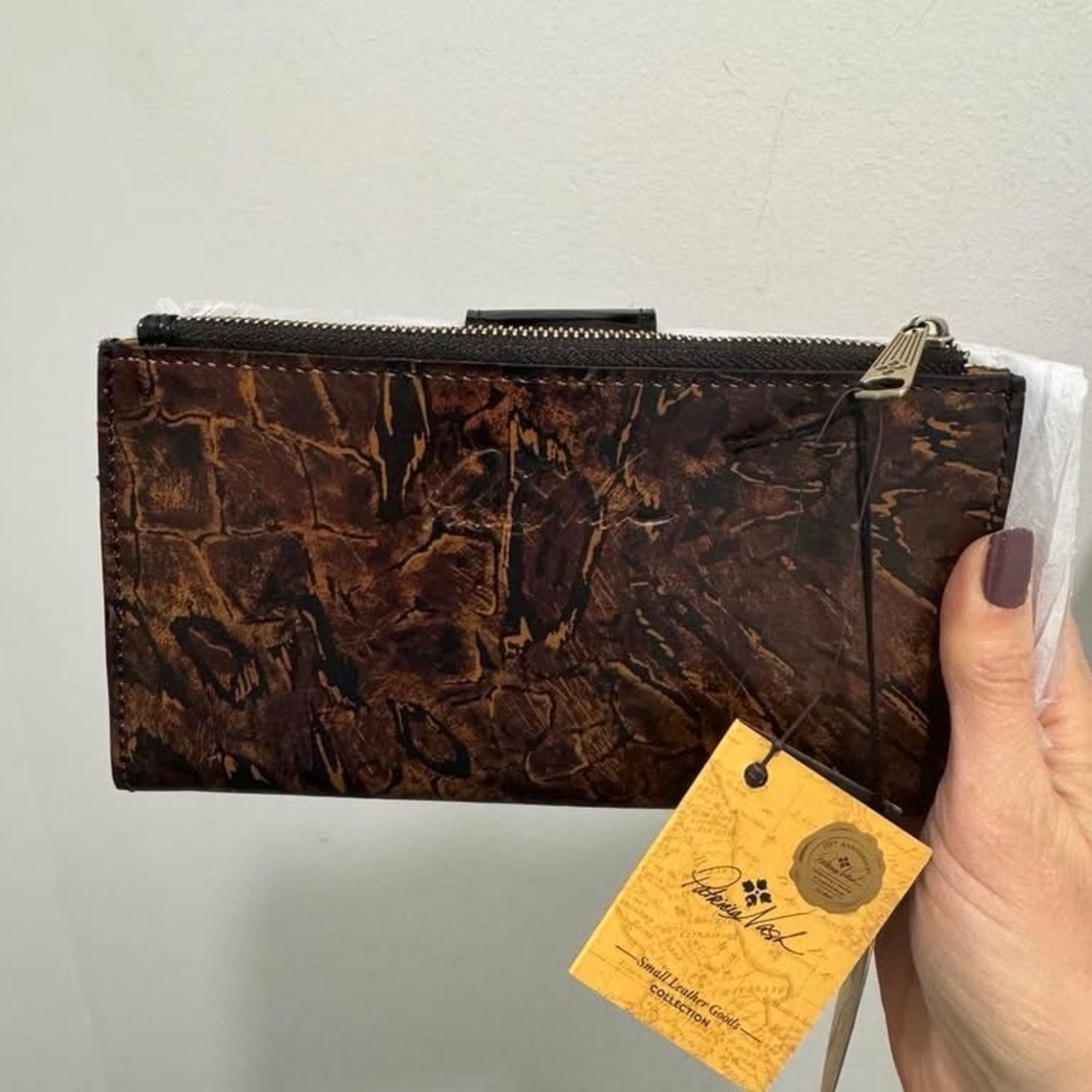 NWT PATRICIA NASH 10TH ANNIVERSARY LAURENA FRAME BAG/WALLET SET - Picture 4 of 5